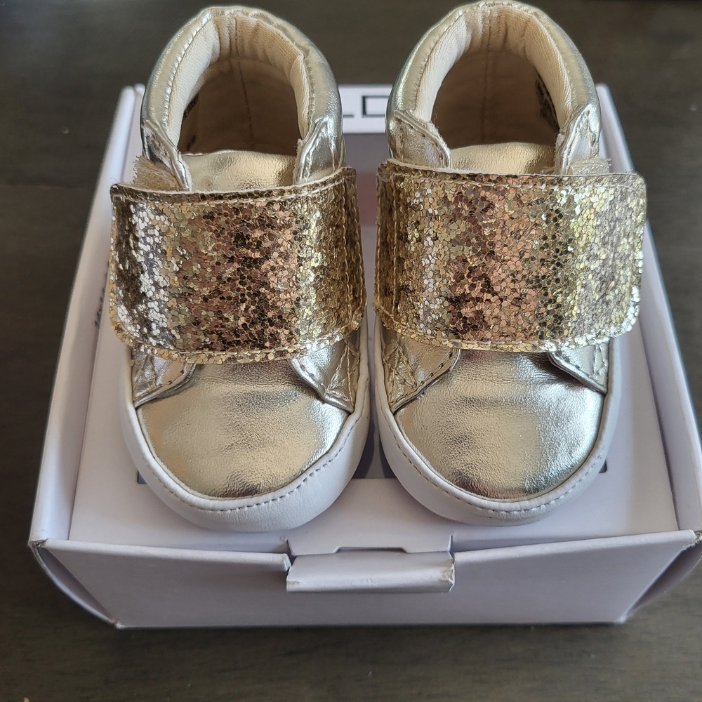ALDO Gold Glitter Newborn Shoes
